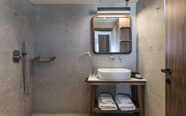 ALERO Seaside Skyros Resort