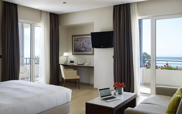 Pharae Palace Hotel
