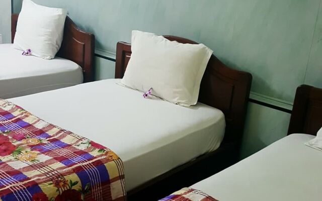 Phong Lan Guesthouse