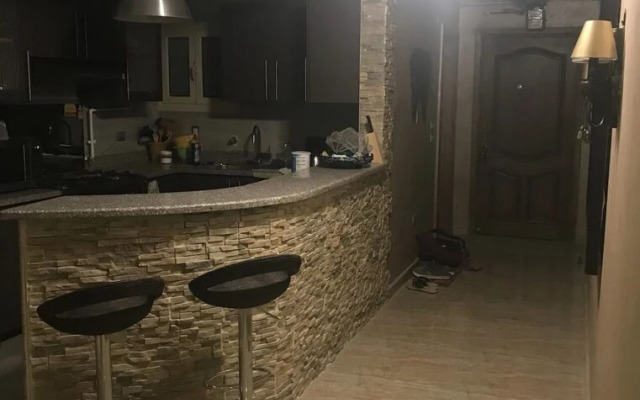 Immaculate 2-bed Apartment in Kafr Nassar