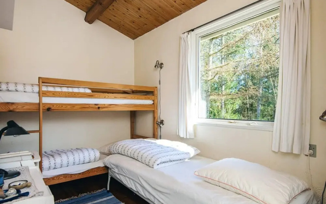 5 Person Holiday Home in Hojslev-by Traum