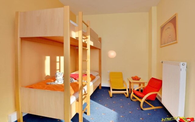 Bellis Hotel