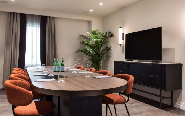 Ambasciatori Hotel Mestre Venice, Tapestry Collection by Hilton