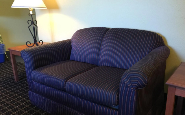 Quality Inn & Suites Harrington - Milford