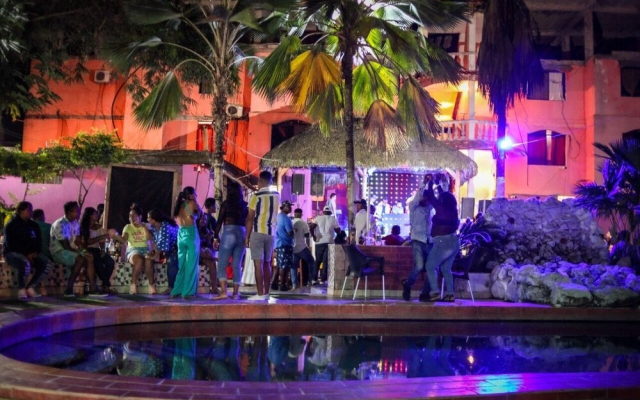 Hotel SanMarena Mompiche