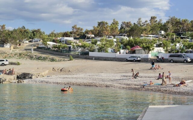 Nice Studio Apartment , Near the Beach