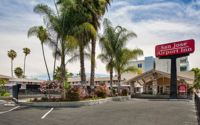 San Jose Airport Inn