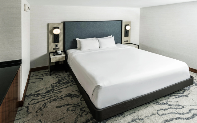 Radisson Blu Mall of America - Image 6