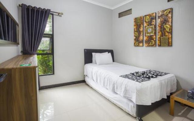 Villa Fiore Puncak
