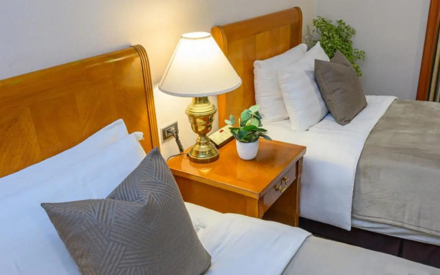 Ortigas CBD Near Business & Shopping Hubs