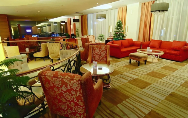 Grand Basko Hotel Padang – Lobby – Padang