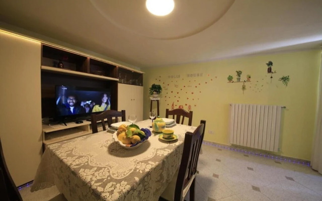 Dolls House Holiday Home