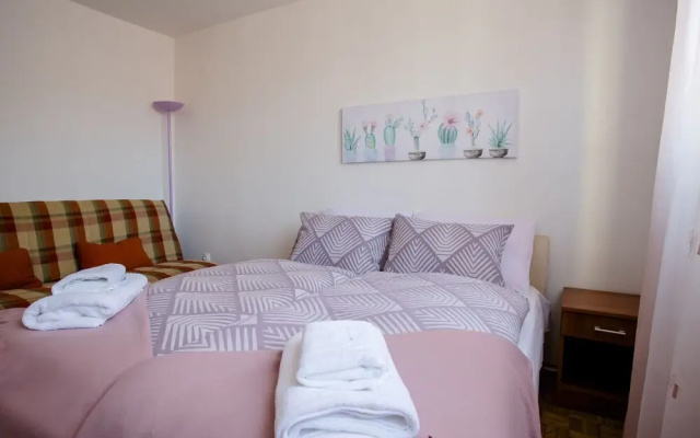 Main street apartment Mostar