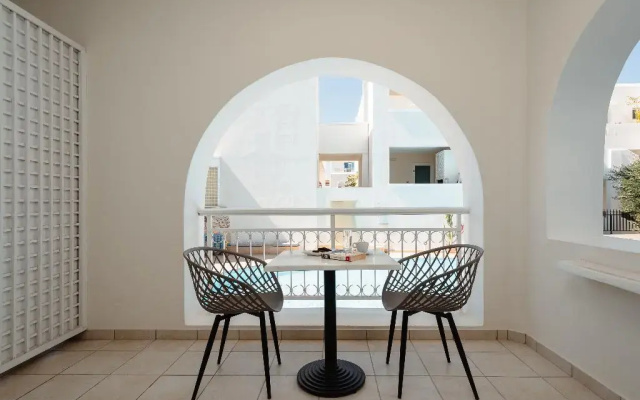 Mitos Suites