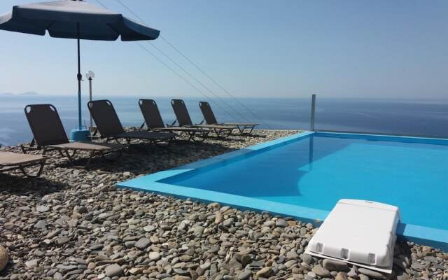 Akrotiri Panorama Apartments