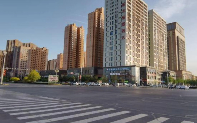 Chenyi Yijing Hotel (Yulin Railway Station Wenhua Road Branch)