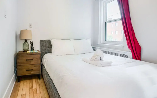 Serene 3br In Cote Des Neiges By Sonder