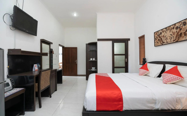 Super OYO 2417 Panen House