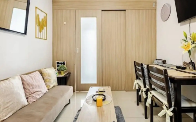 The Golden Shore Suites
