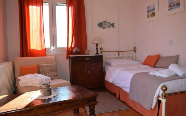 Garitsa bay Apartment