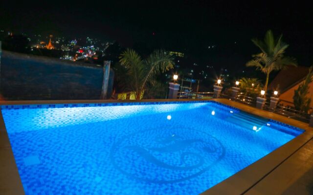 Famous Hotel Kalaw