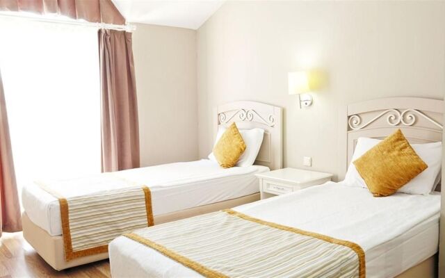 Greenwood Suites Resort