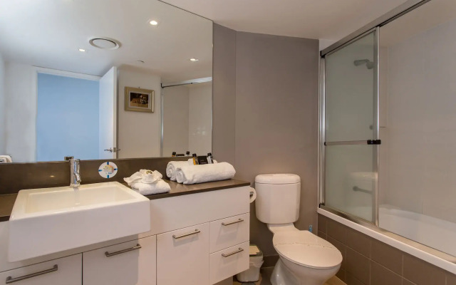 Artique Surfers Paradise