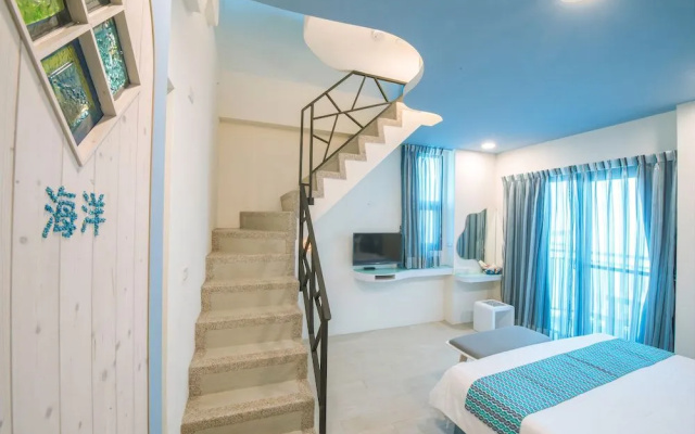Sapphire Inn