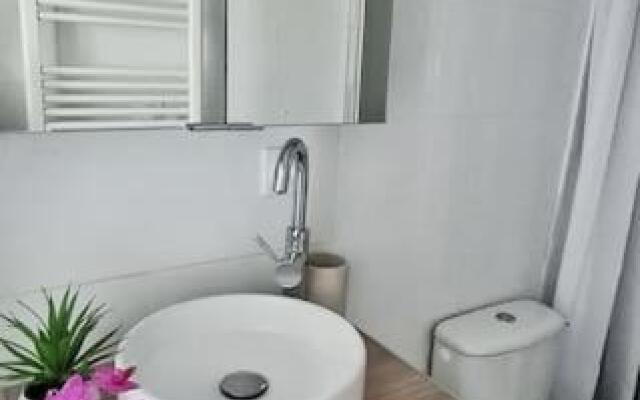 #New#Terrasse Sud Ouest#Pied De La Cité #1