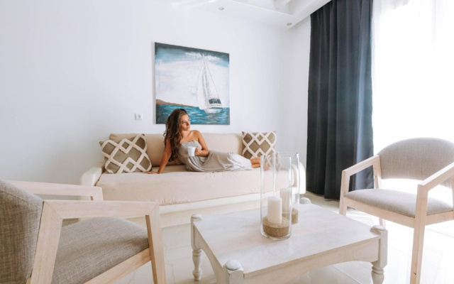 Nicolaus Club Prime Naxian