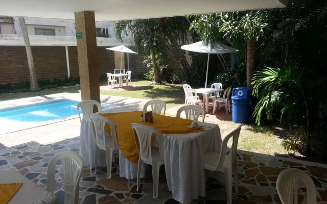 Hotel Vallclaire Suites