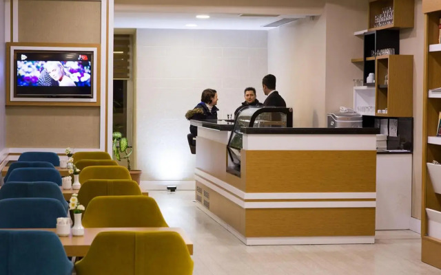White Star Hotel