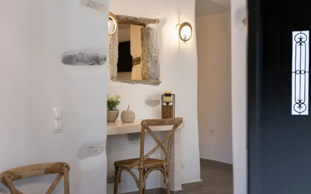 My Grandma s Home Naxos