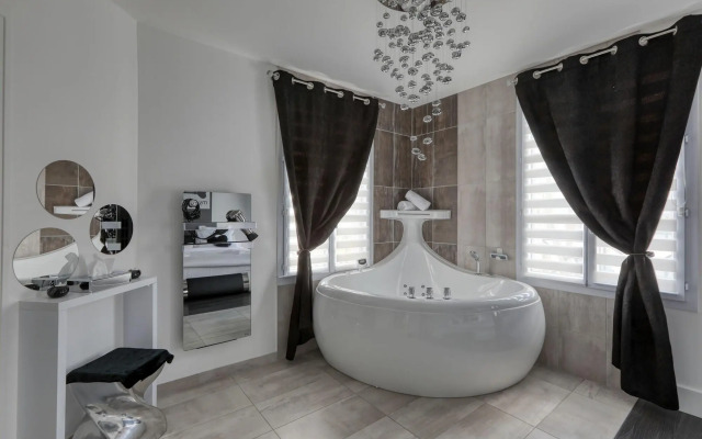 123home - Suite & spa