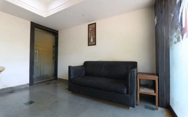 OYO 39535 Pearl Lodging