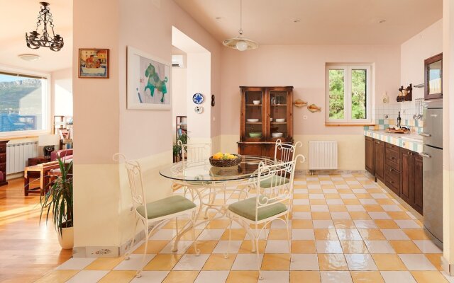 Sun Spalato Hills 8