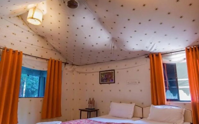 Camp Serai Tiger Tadoba – Guest Rooms – Bhamdeli
