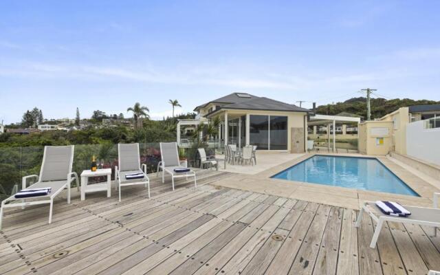 Solitary Views at Sapphire