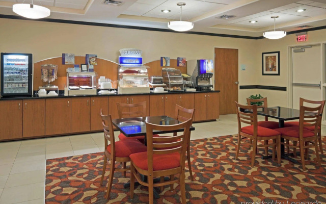 Holiday Inn Express Hotel & Suites Bainbridge by IHG