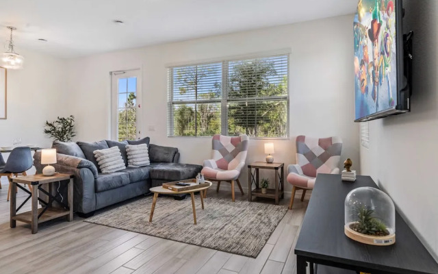 1080 Plantation Lane