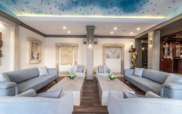 Elementa Boutique Hotel