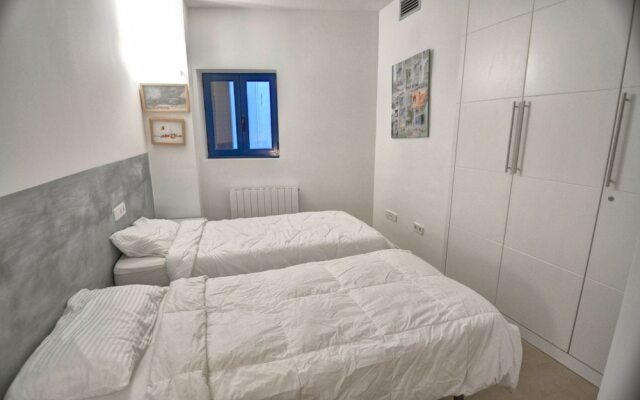 Sanctuary Penthouse by Hello Apartments Sitges