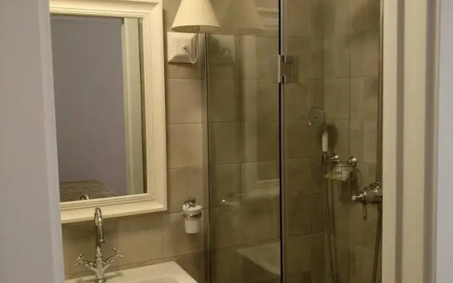 R&D Rest and Dream Capri