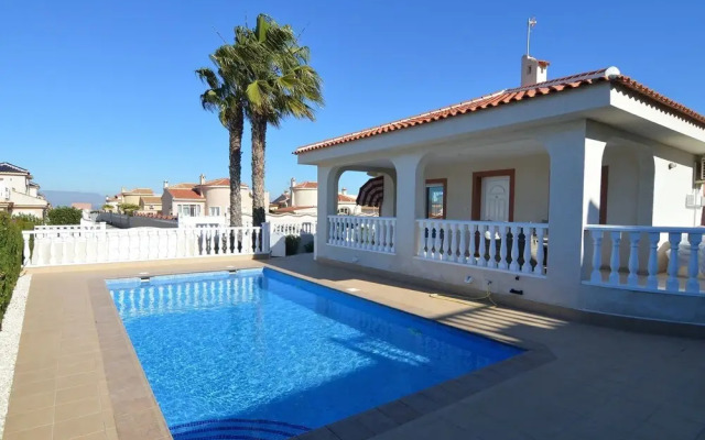 Captivating Villa in Rojales With Swimming Pool