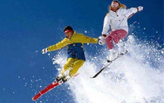 Schanzenstraße 15-R