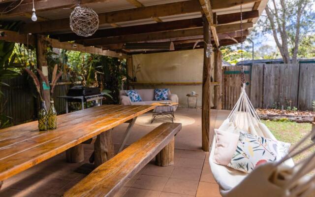 On The Wallaby Eco Lodge - Hostel