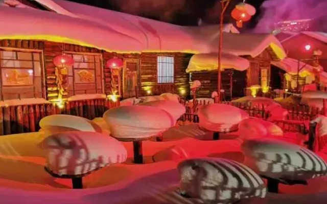 Xuexiang Erlanghe Liuzhengfang Family Hotel