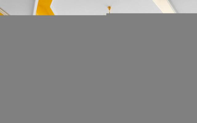 Vienna Hotel Tibet Linzhi Pedestrian Street Hebin Road