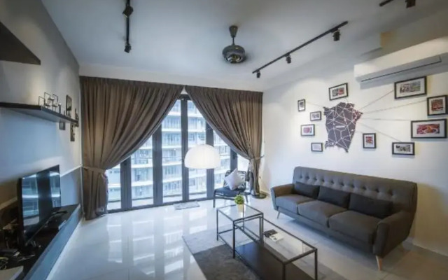 Arte S 3 Bedrooms Condo