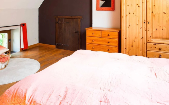 House in Sint Jansrade With Pool